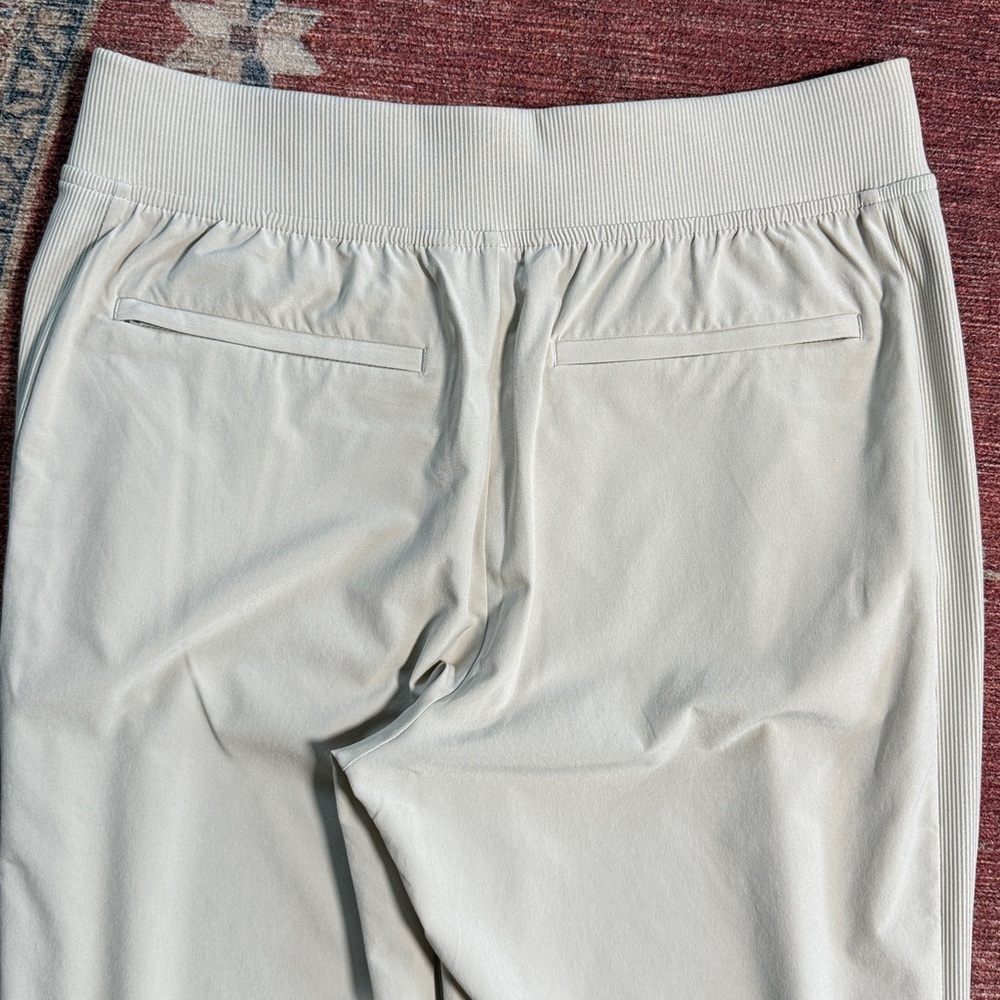ATHLETA Brooklyn Mid Rise Ankle Pant Size 4 - Picture 7 of 13
